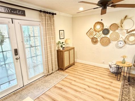 806 Glen Key Street Denison TX 75020