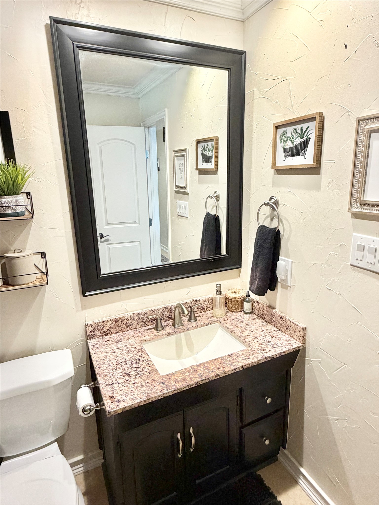 806 Glen Key Street Denison TX 75020