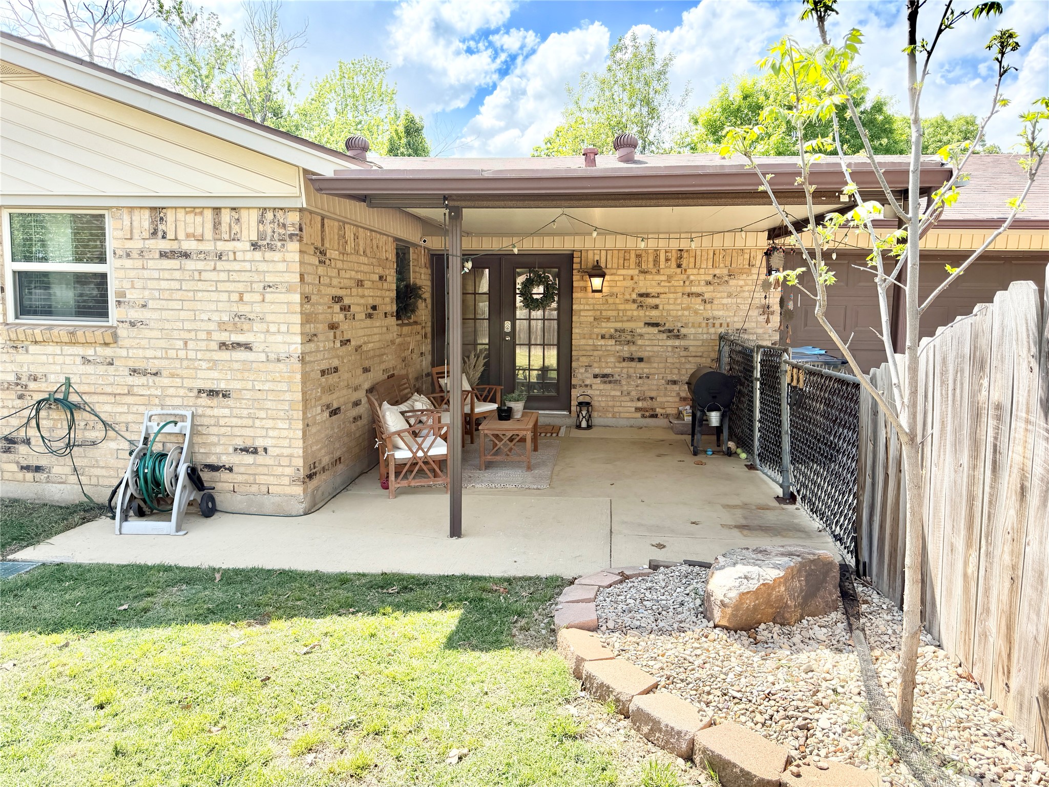 806 Glen Key Street Denison TX 75020