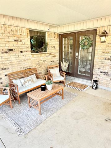 806 Glen Key Street Denison TX 75020