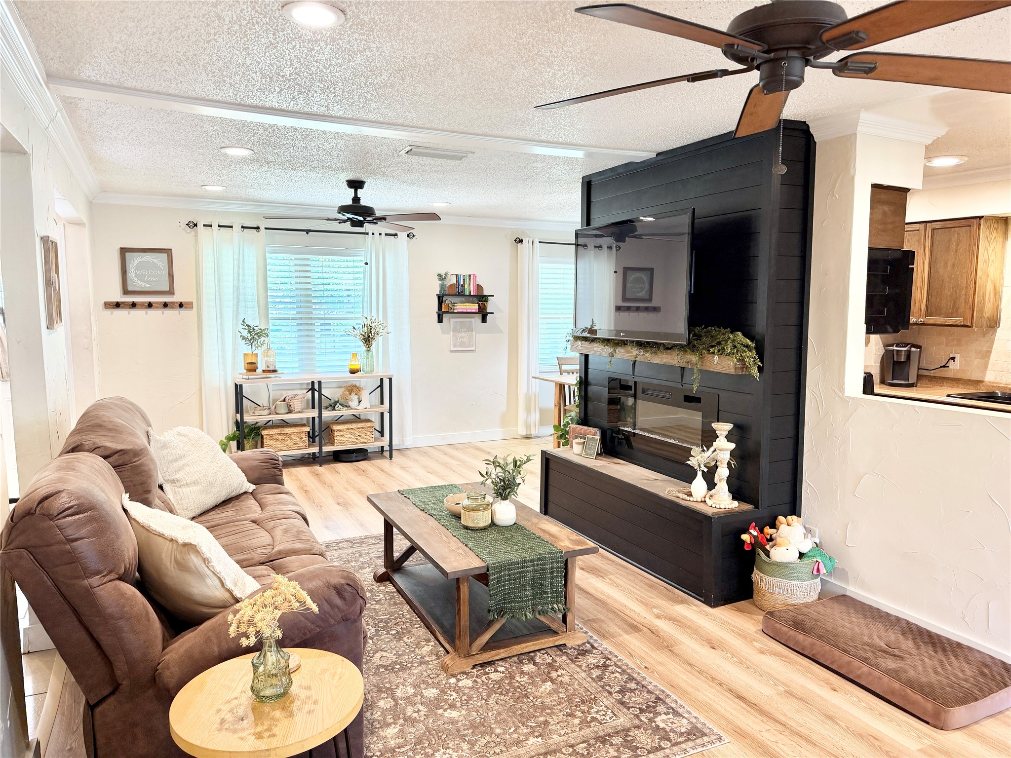 806 Glen Key Street Denison TX 75020