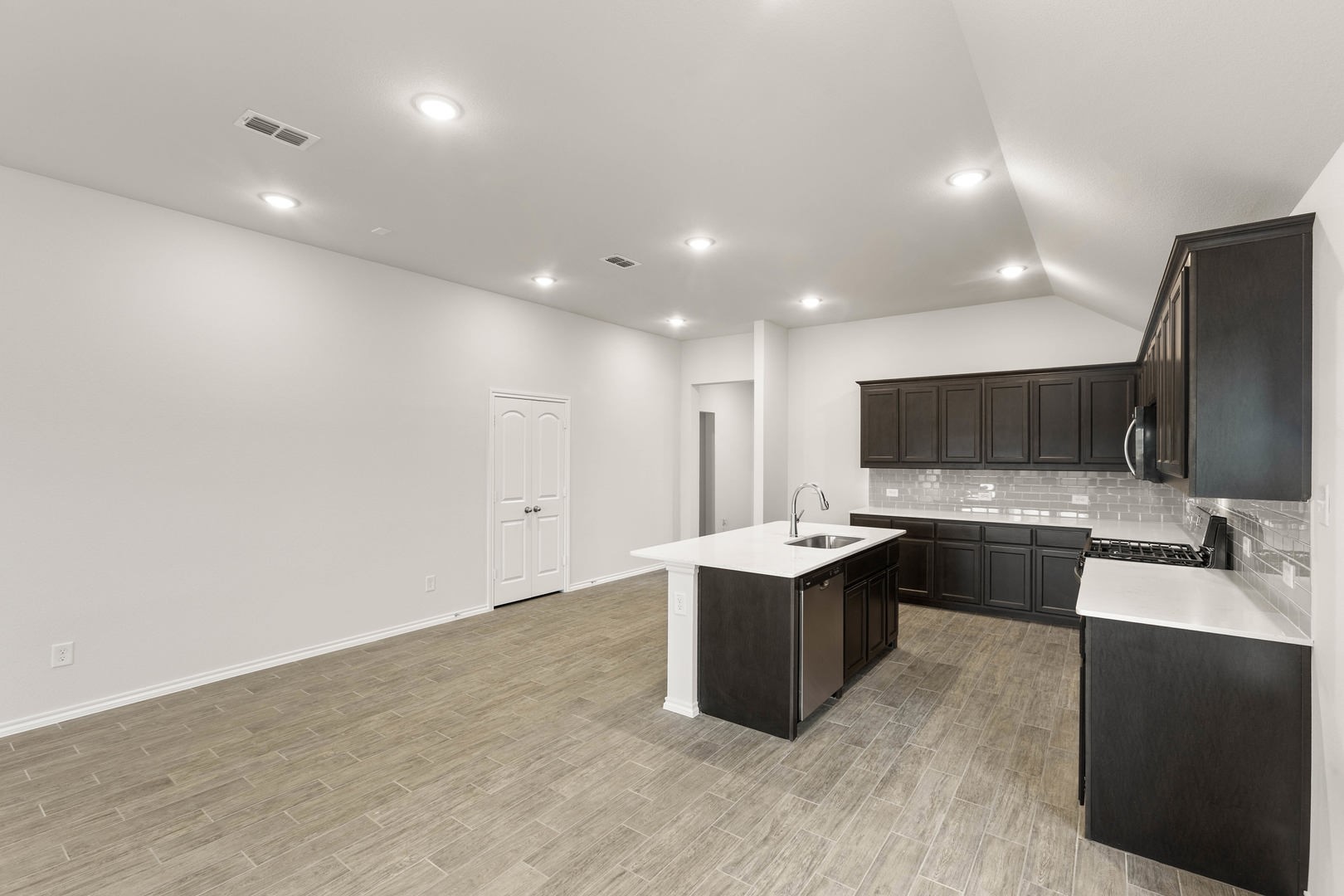 2841 Hay Lane Midlothian TX 76065