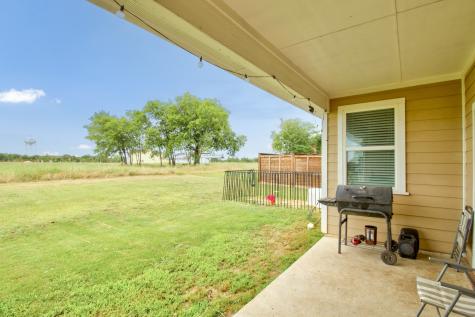 1371 Orange Blossom Court Gainesville TX 76240