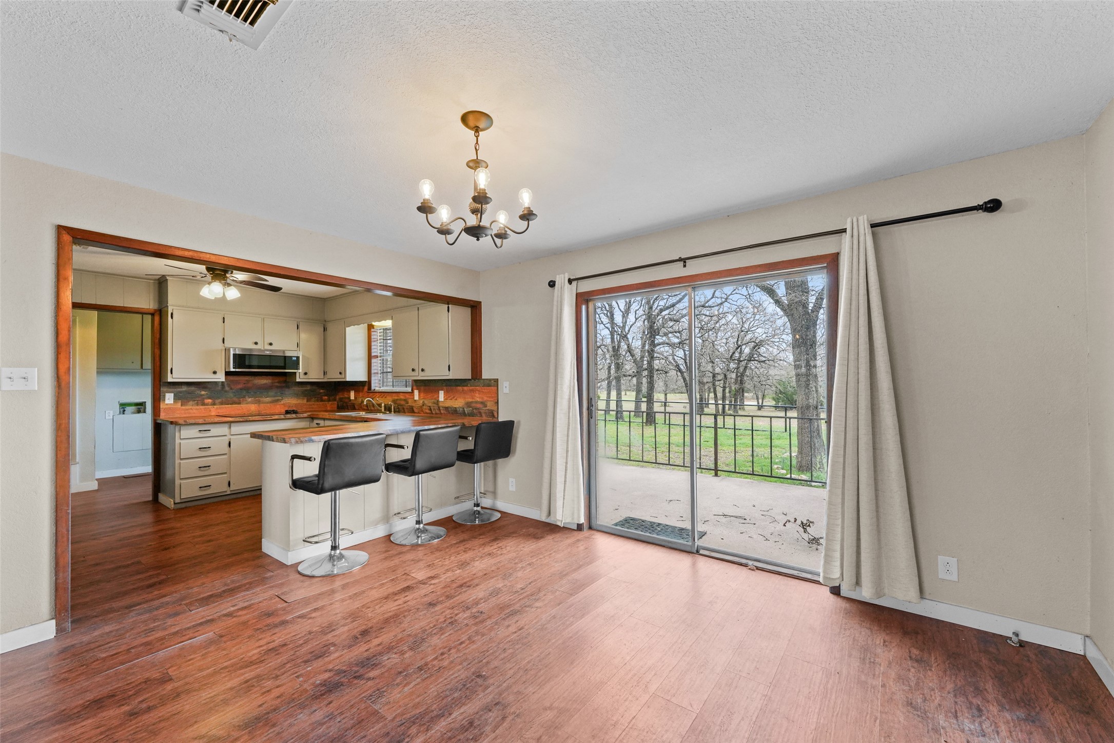2568 County Road 310 Cleburne TX 76031