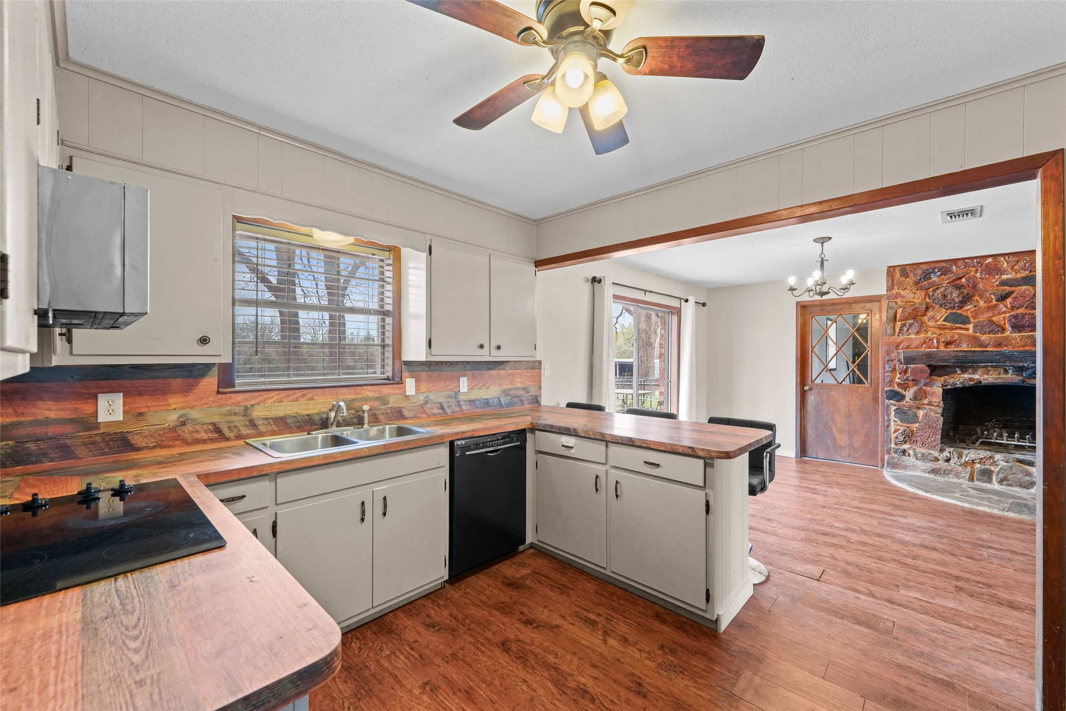 2568 County Road 310 Cleburne TX 76031