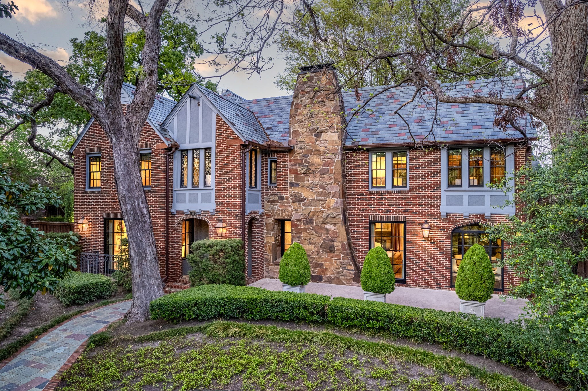 4502 Rawlins Street Dallas TX 75219