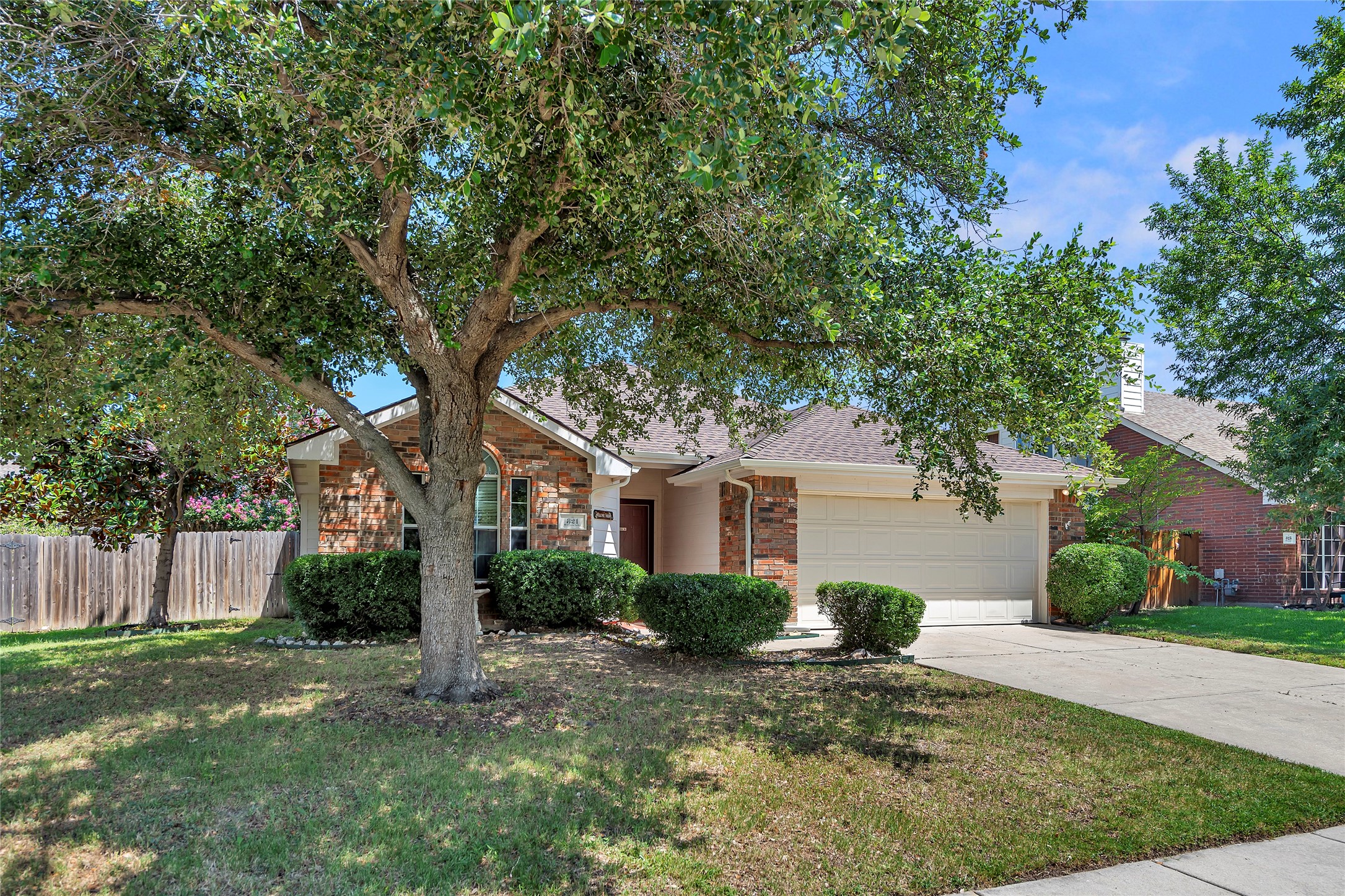 321 Willowlake Drive Little Elm TX 75068
