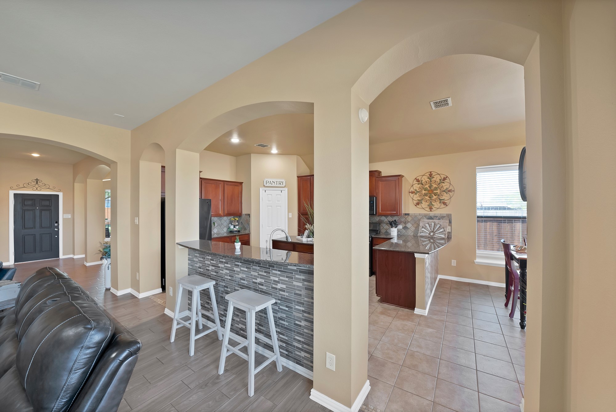 917 White Porch Avenue Forney TX 75126