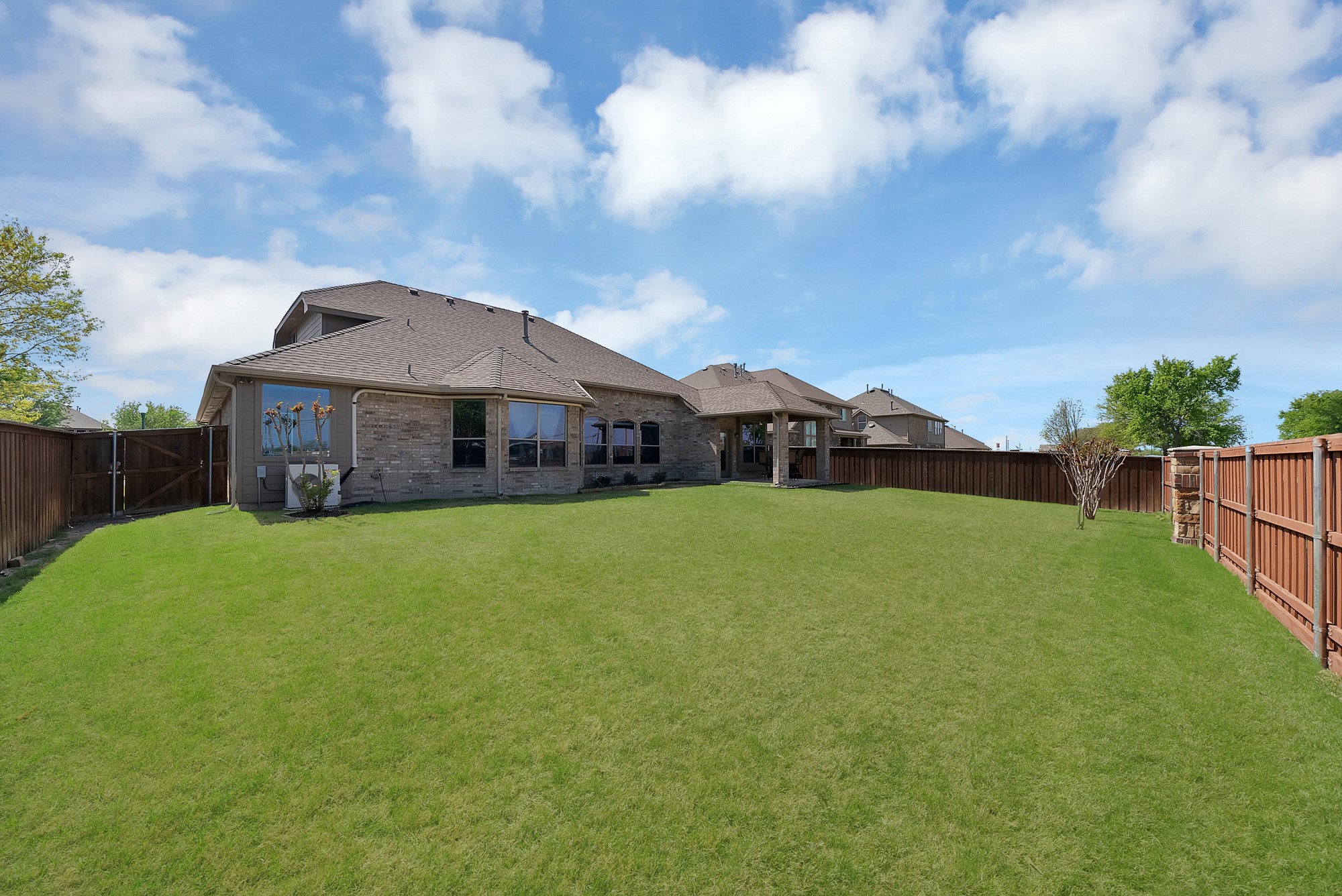 917 White Porch Avenue Forney TX 75126