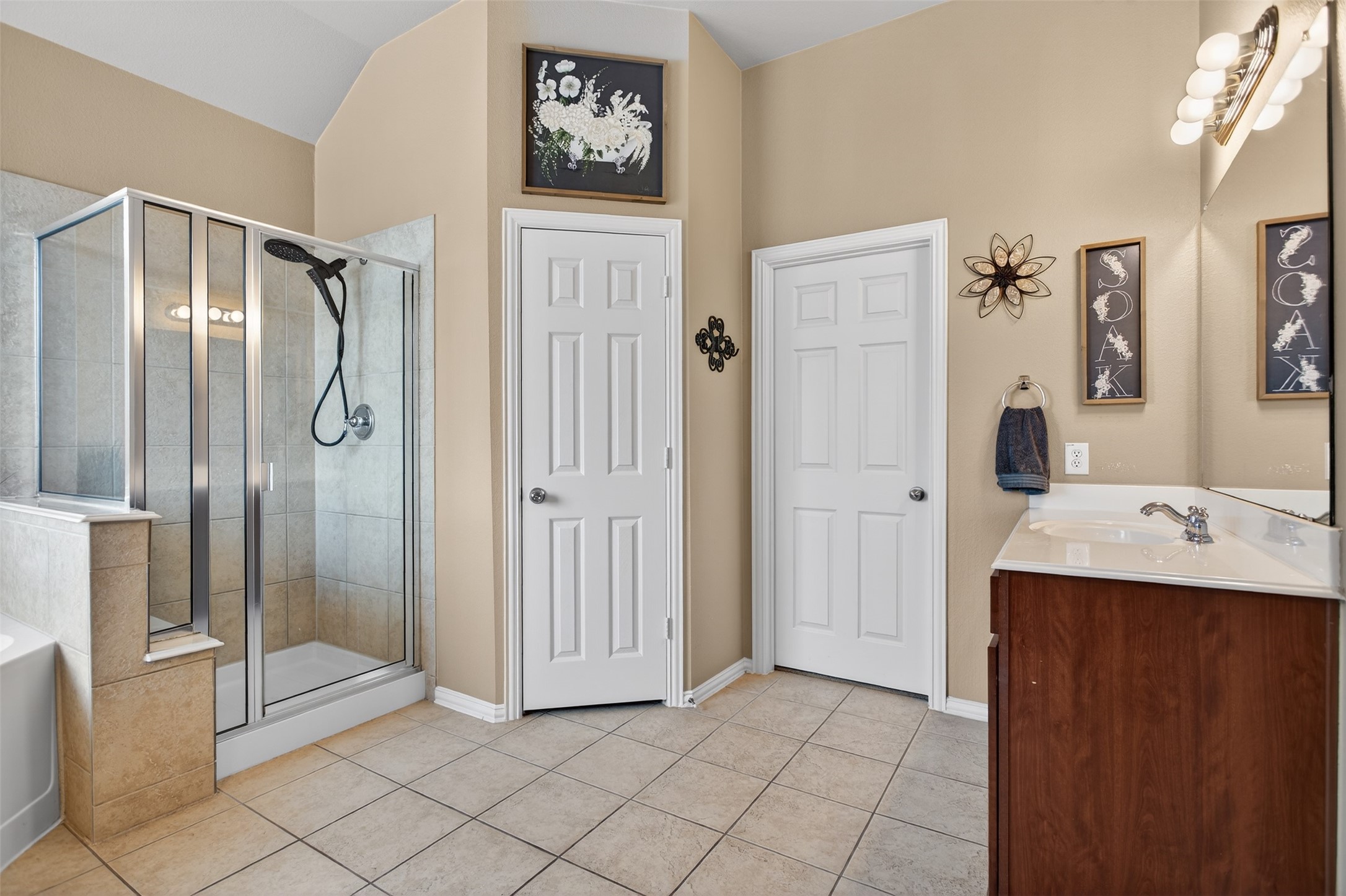 917 White Porch Avenue Forney TX 75126