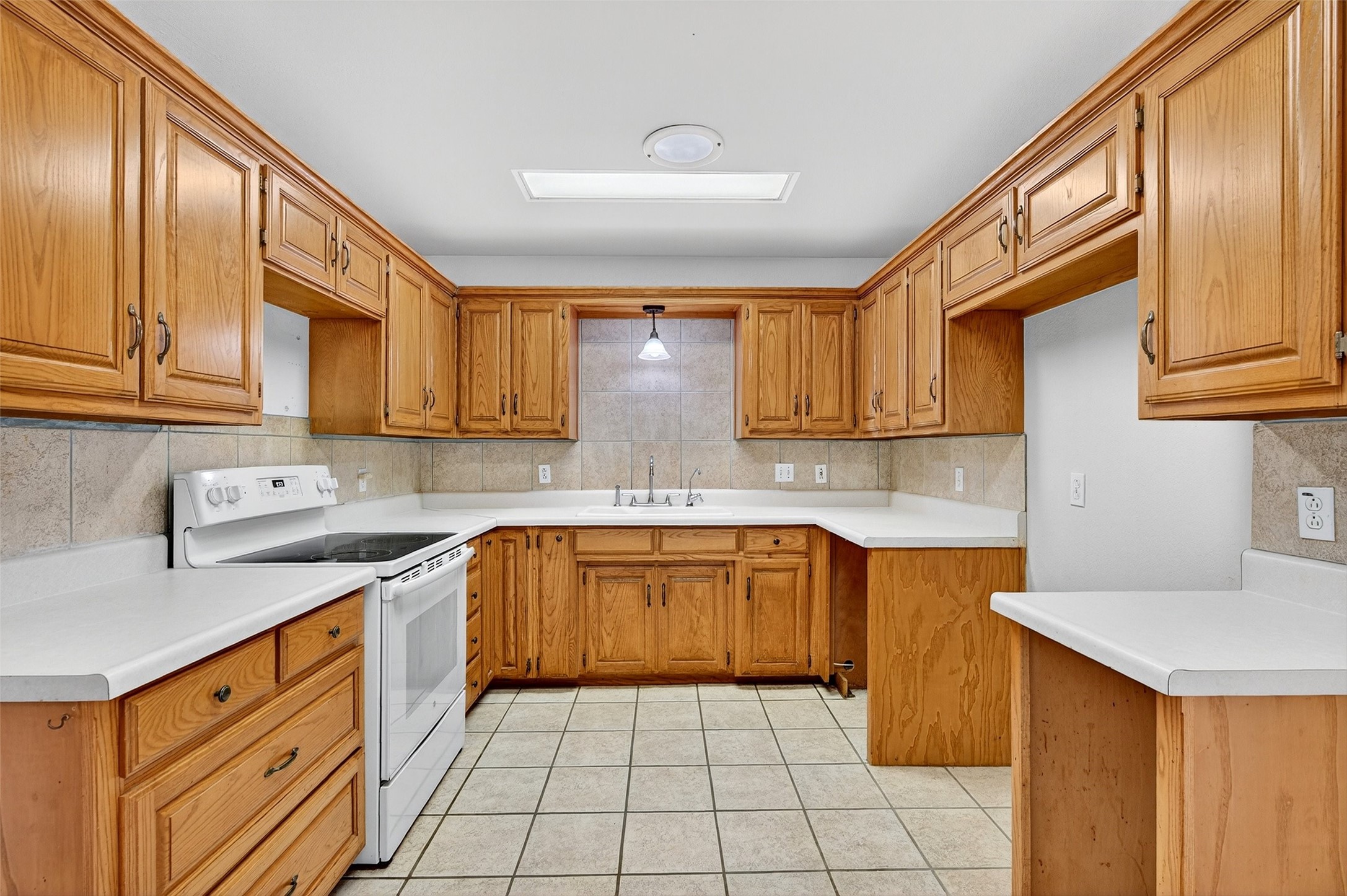 538 Lakewood Road Denison TX 75020