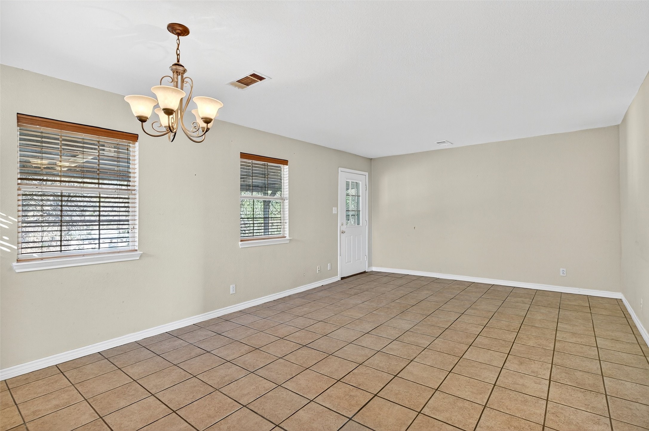 538 Lakewood Road Denison TX 75020