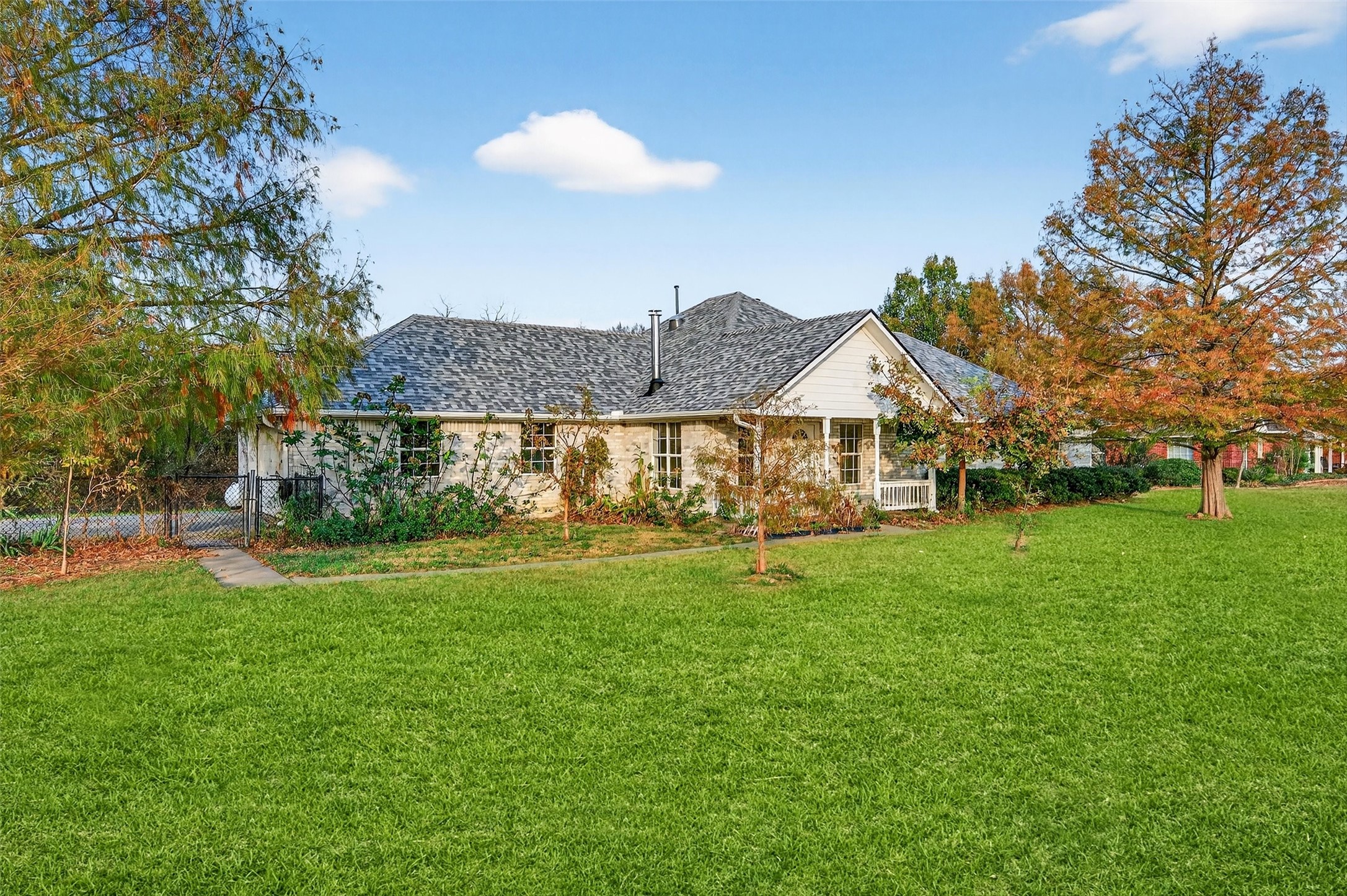 538 Lakewood Road Denison TX 75020