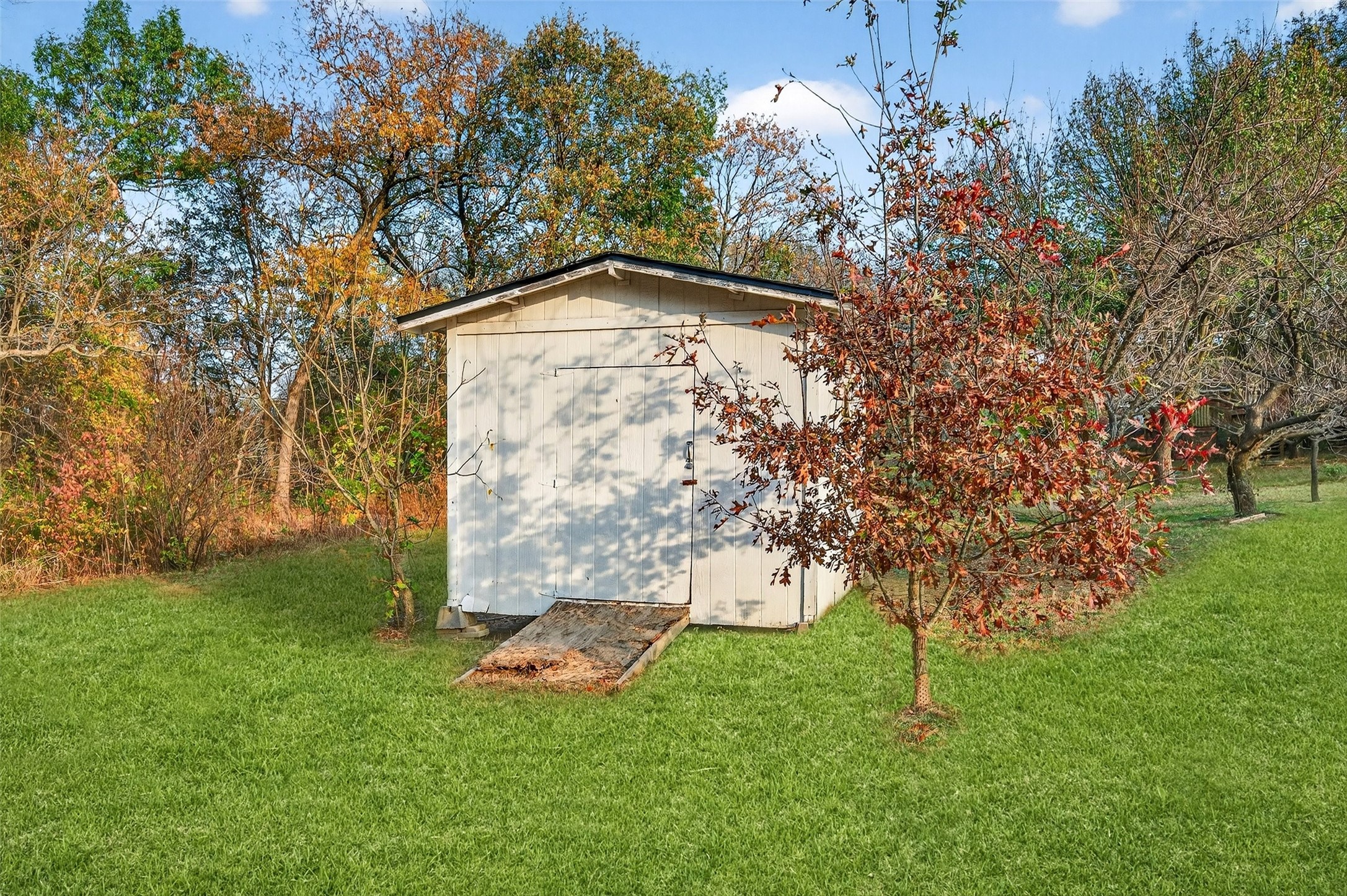 538 Lakewood Road Denison TX 75020