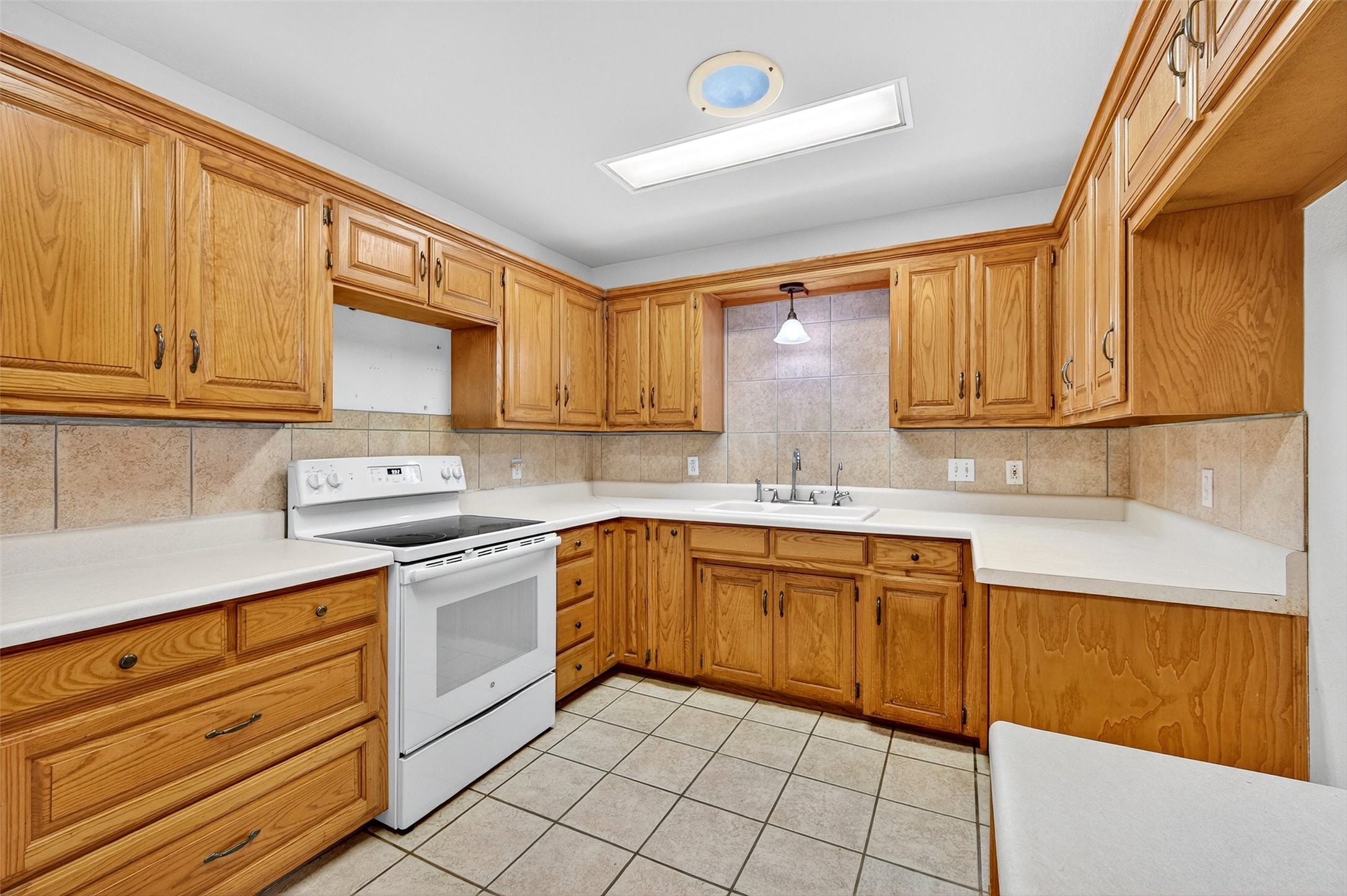 538 Lakewood Road Denison TX 75020