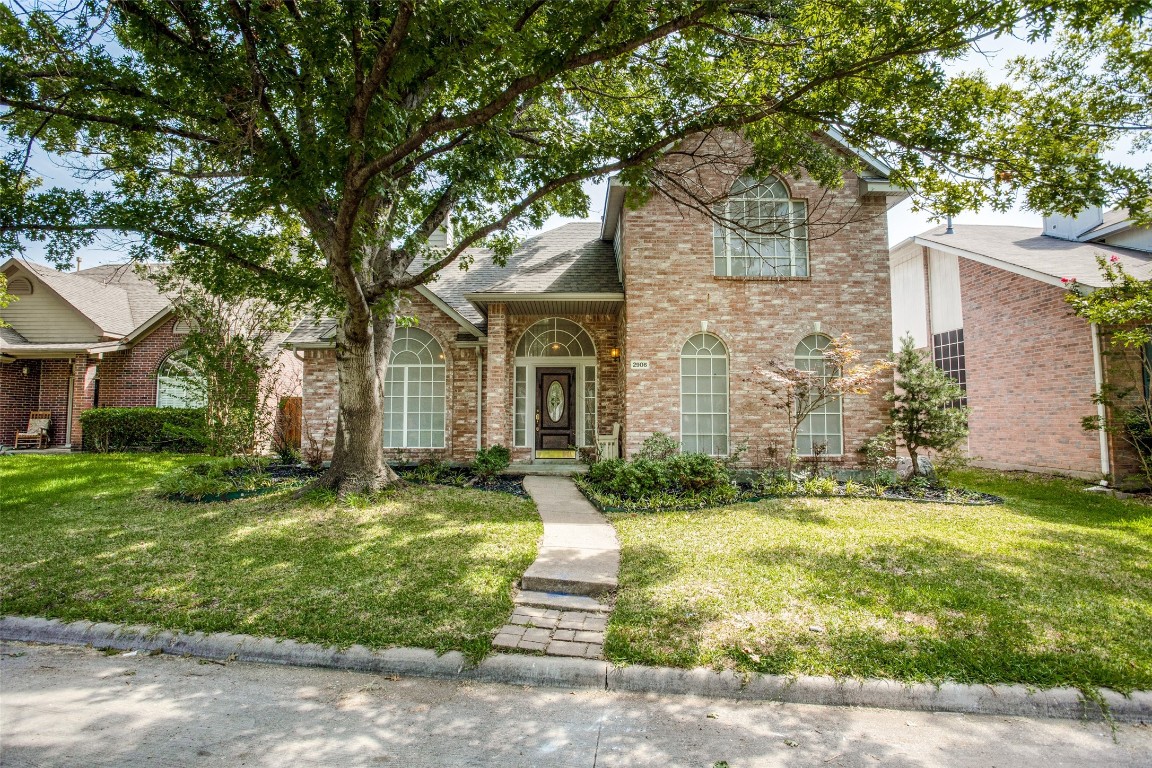 2906 Daisy Court Garland TX 75040