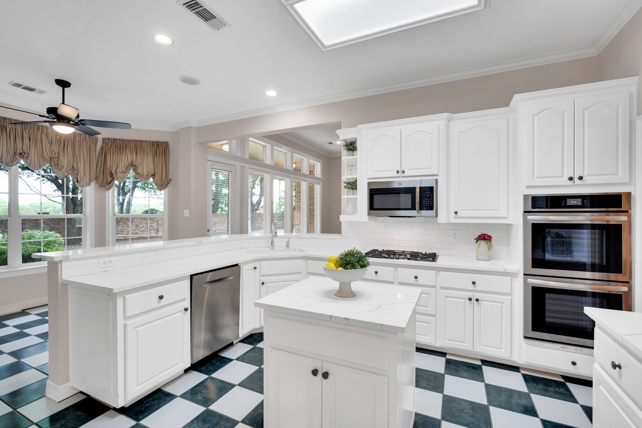 616 Forest Edge Lane Ovilla TX 75154