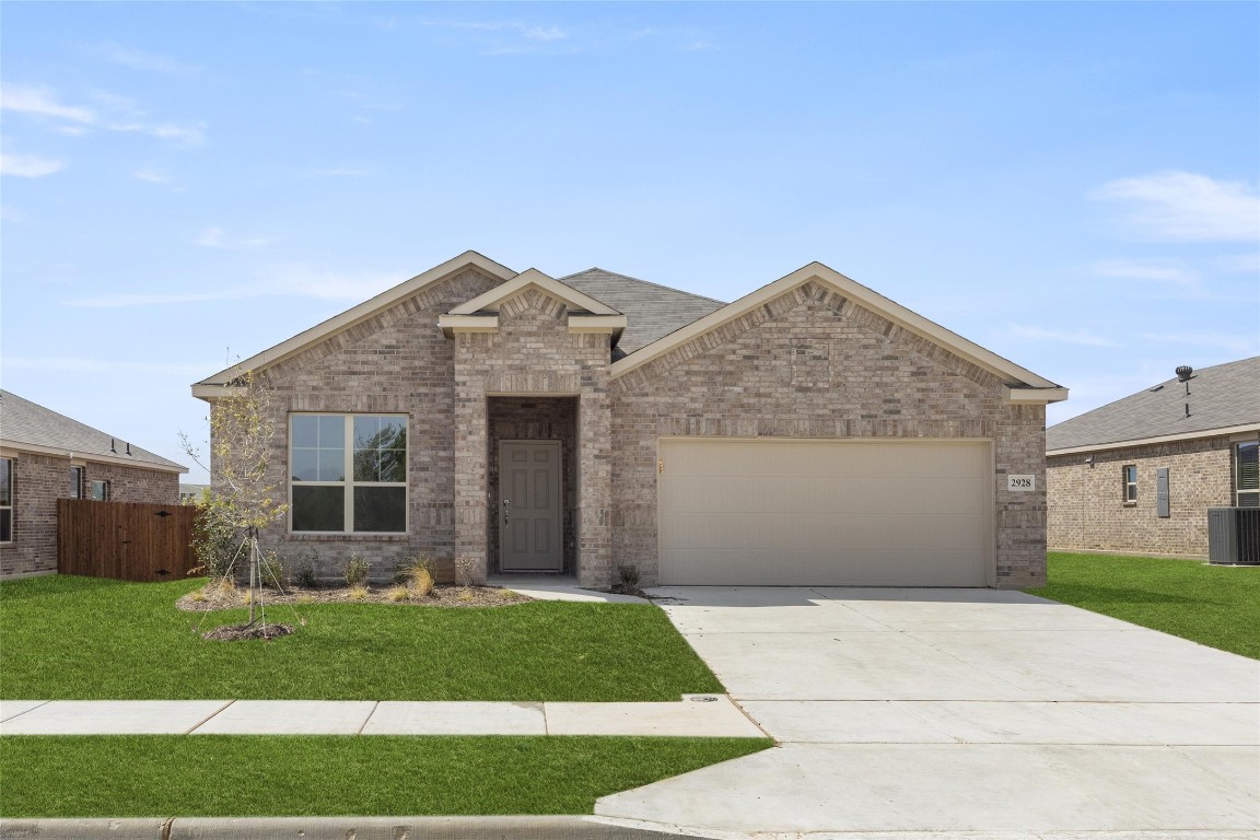 2928 Desert Lily Lane Fort Worth TX 76108