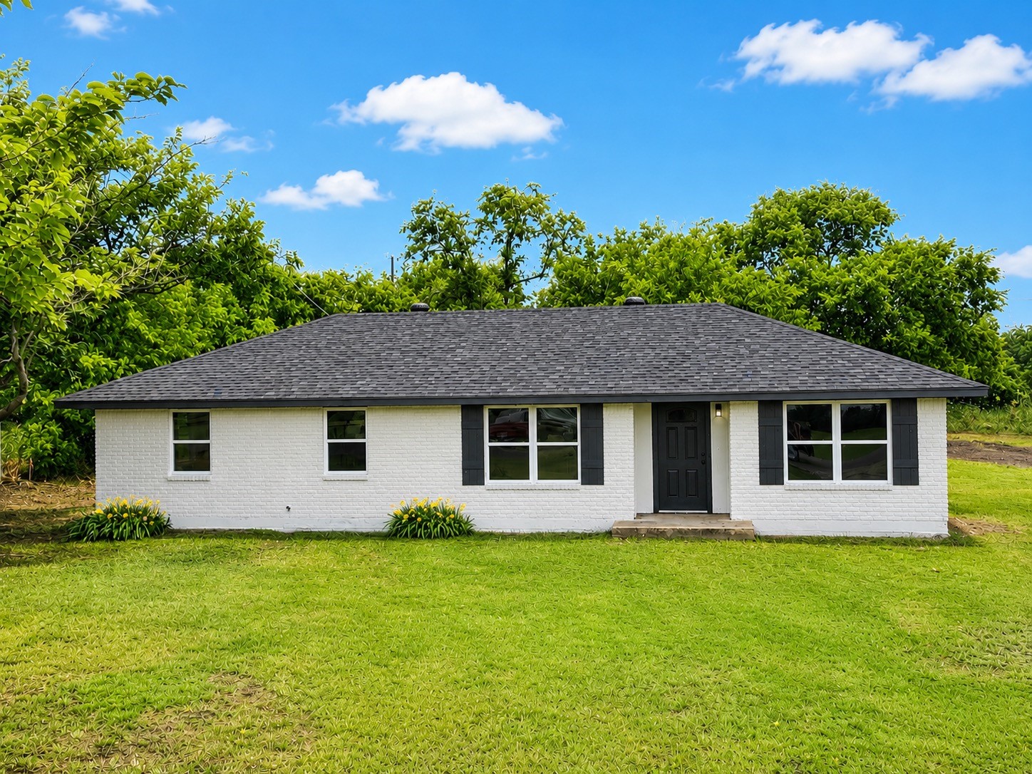 105 Paige Street Weatherford TX 76088