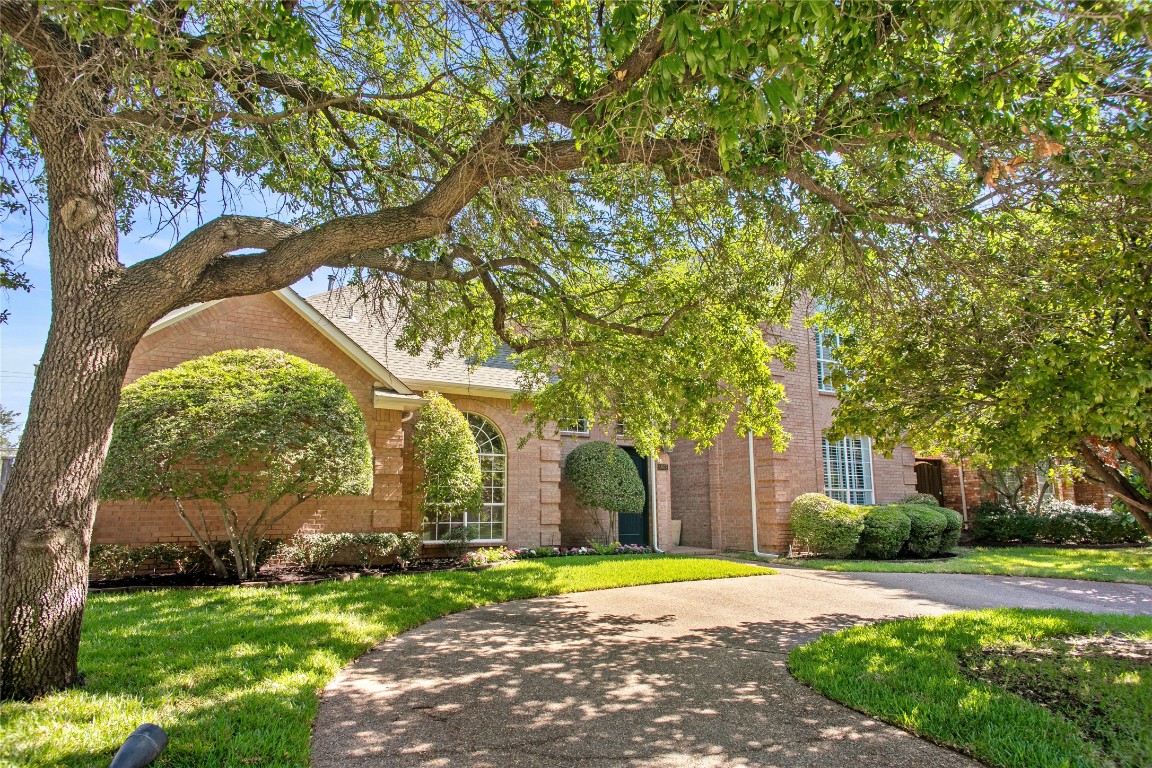 5807 Covehaven Drive Dallas TX 75252