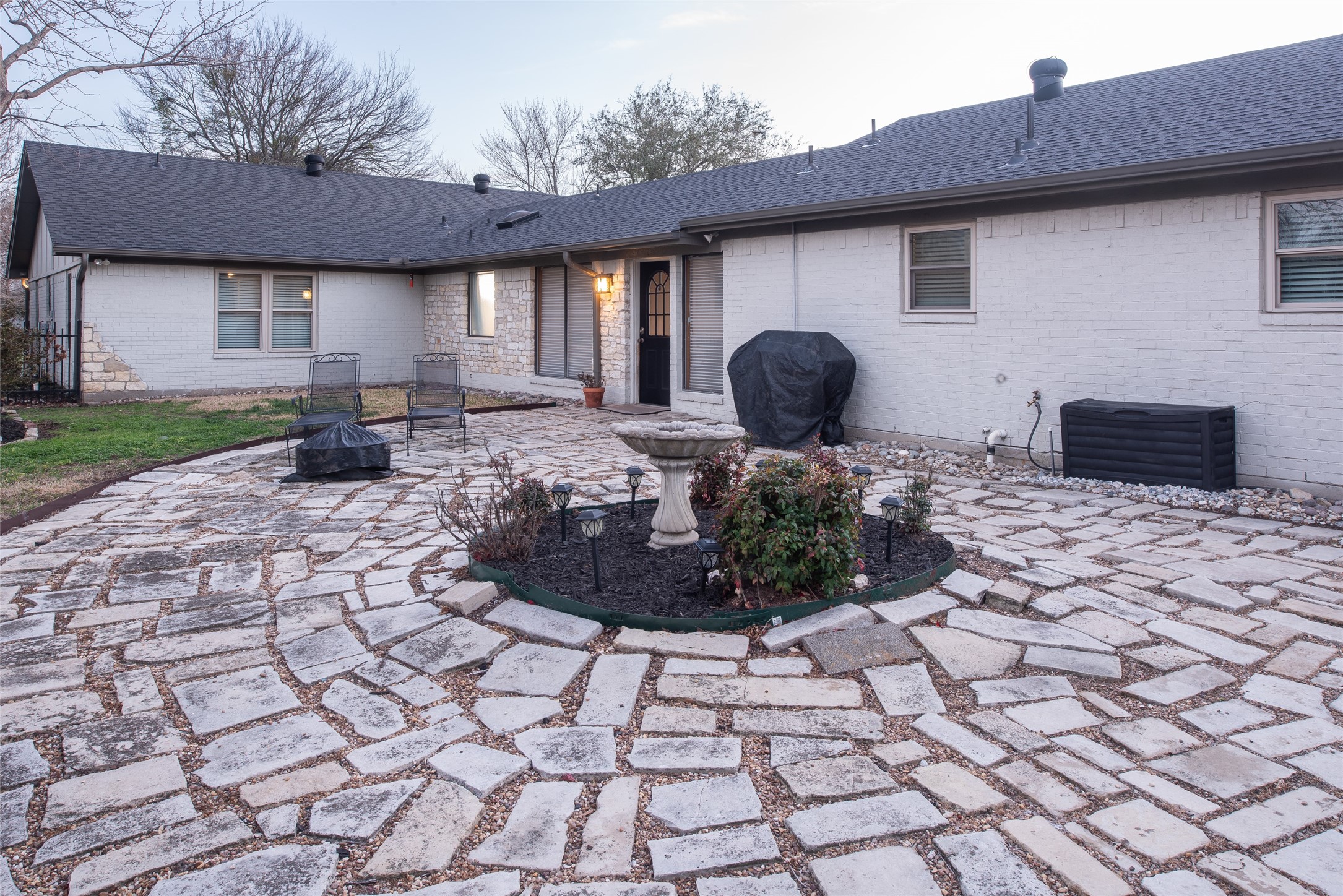 2 Moonlight Trail Lucas TX 75002