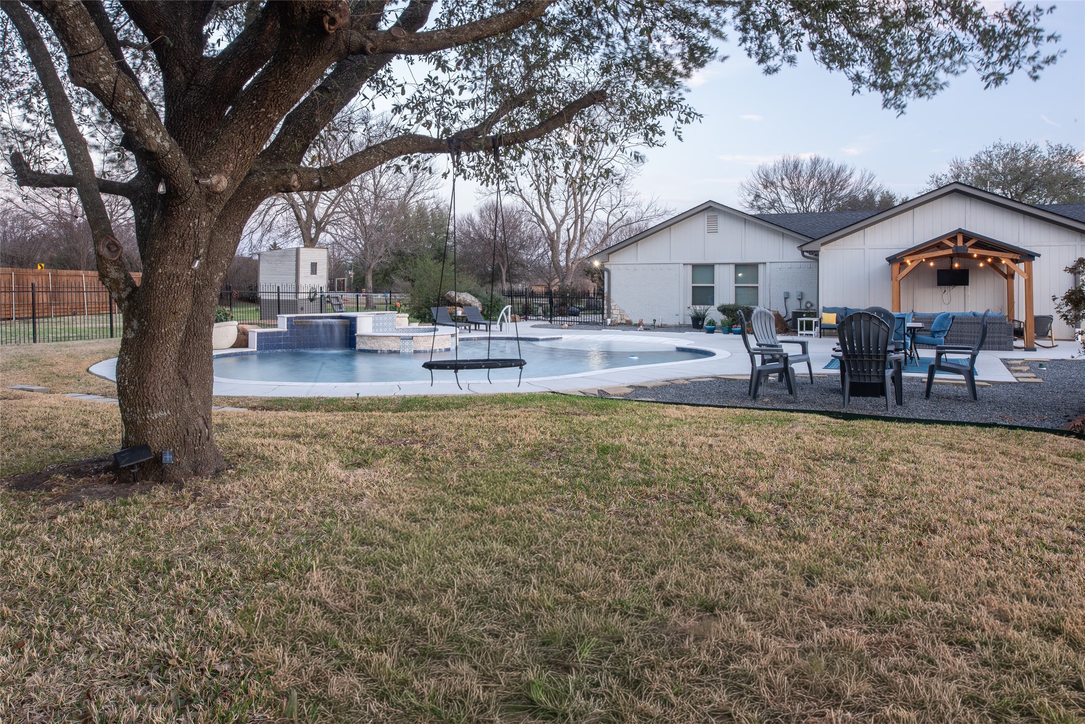 2 Moonlight Trail Lucas TX 75002