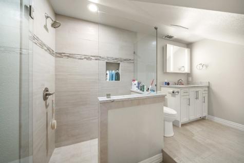 7004 Stone Bluff Court Granbury TX 76048