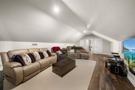7004 Stone Bluff Court Granbury TX 76048