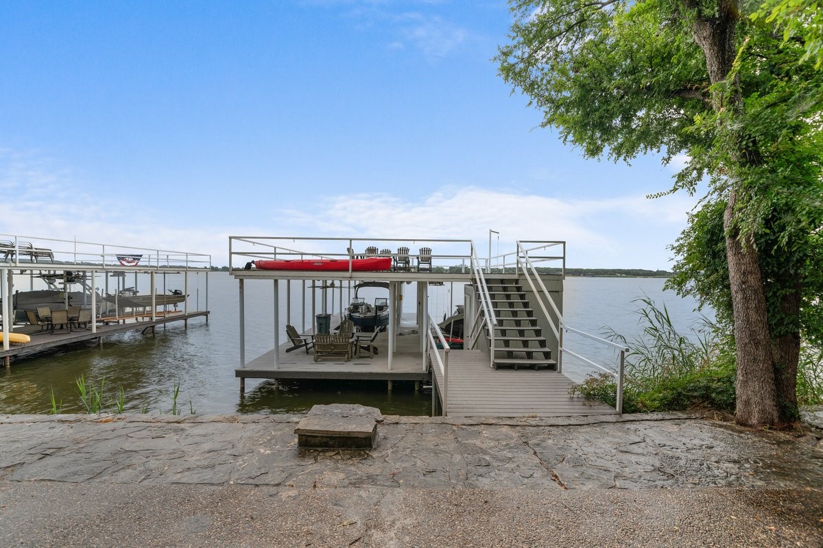 7004 Stone Bluff Court Granbury TX 76048