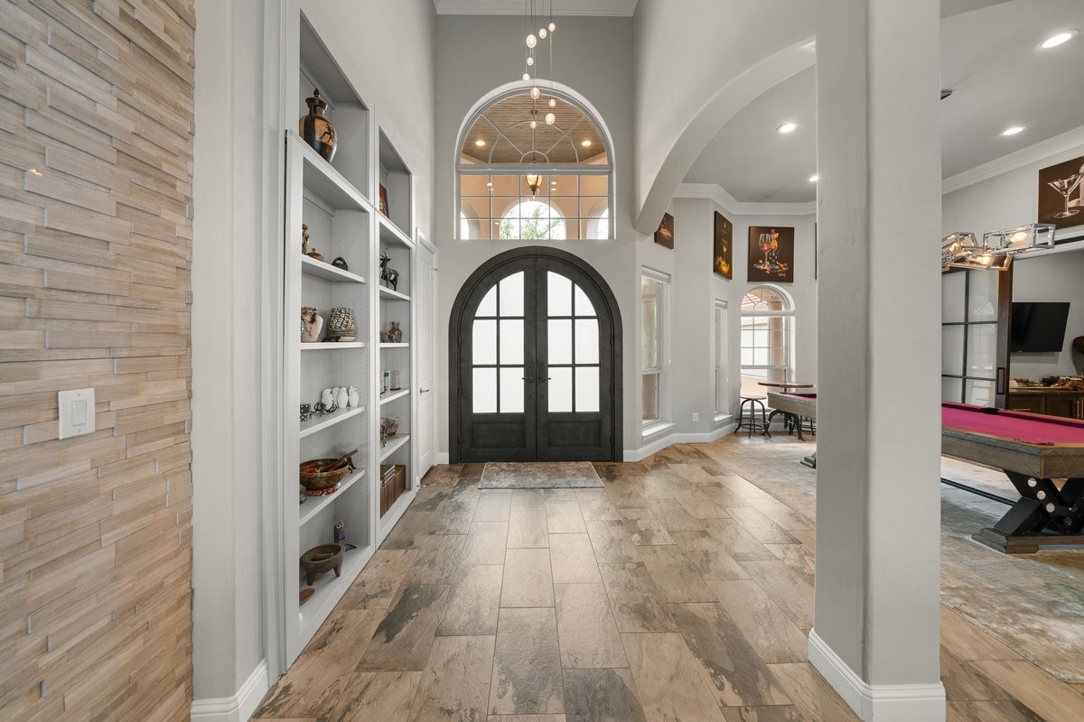 7004 Stone Bluff Court Granbury TX 76048