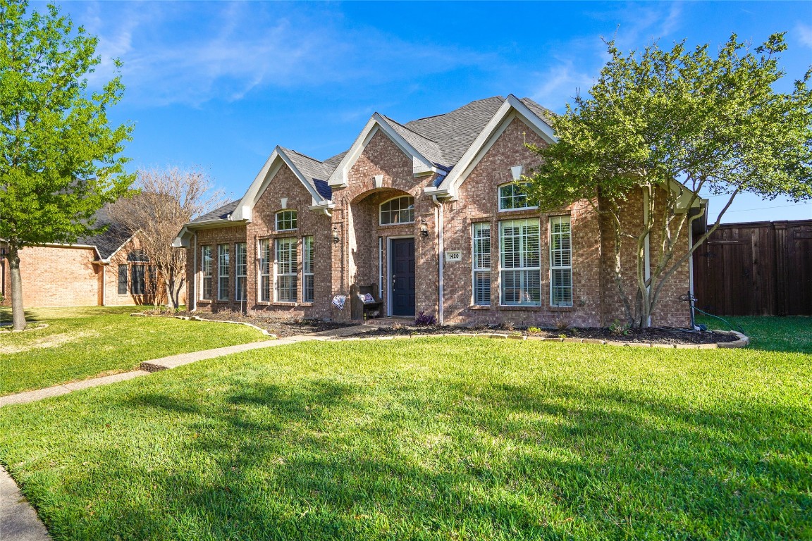 1420 Santa Fe Trail Carrollton TX 75007