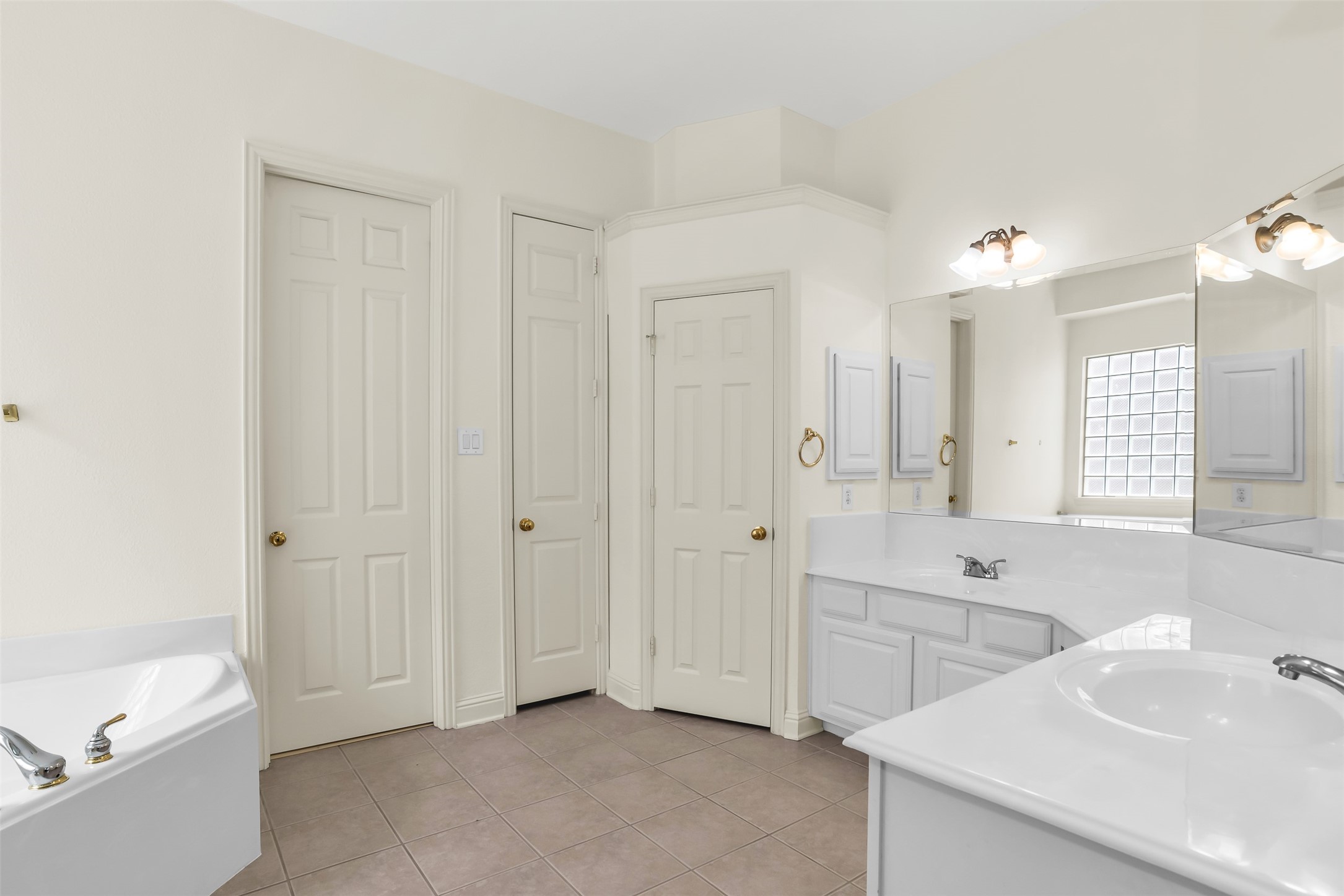 700 Cold Bay Lane Euless TX 76039