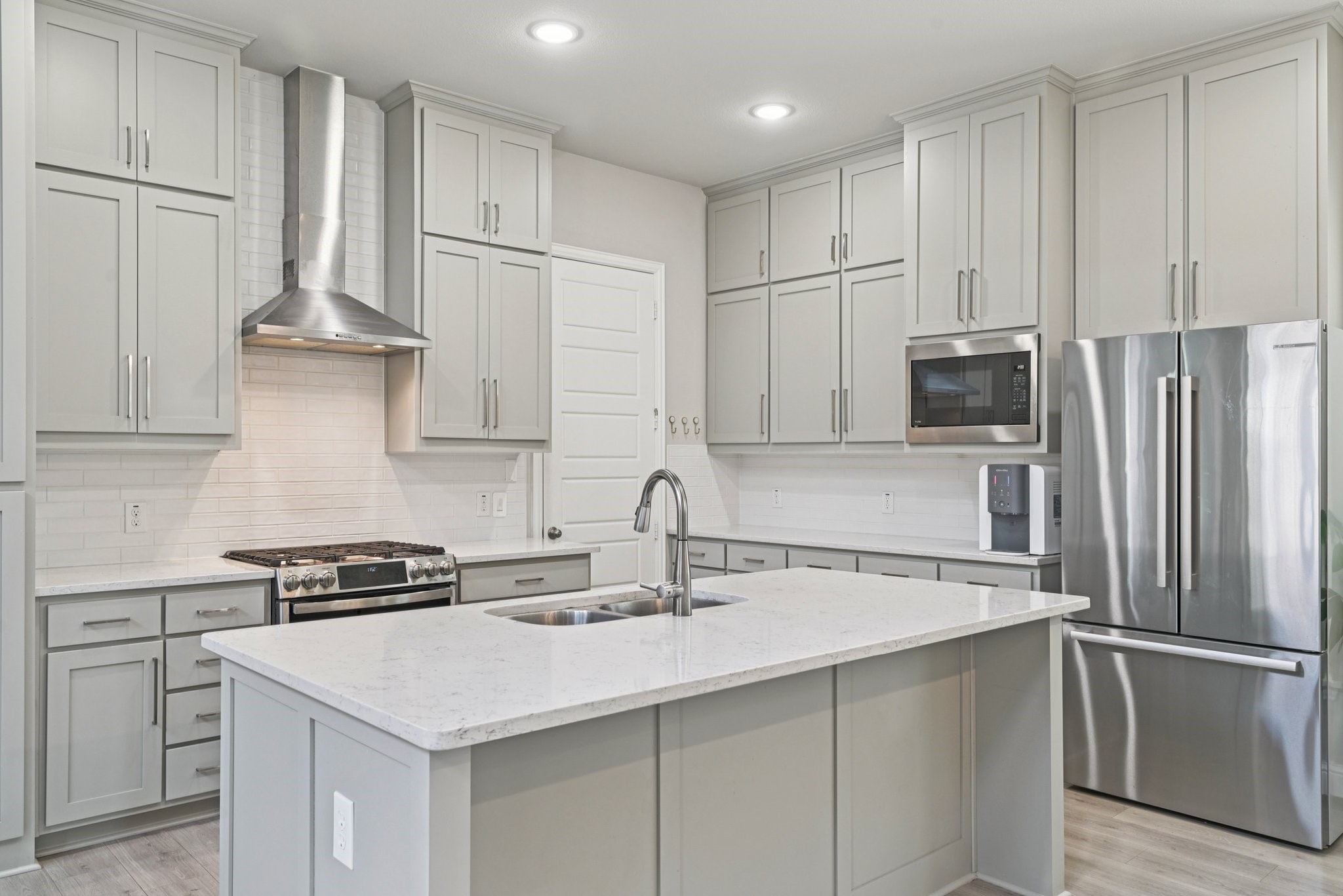 1919 Clinesmith Drive Farmers Branch TX 75234