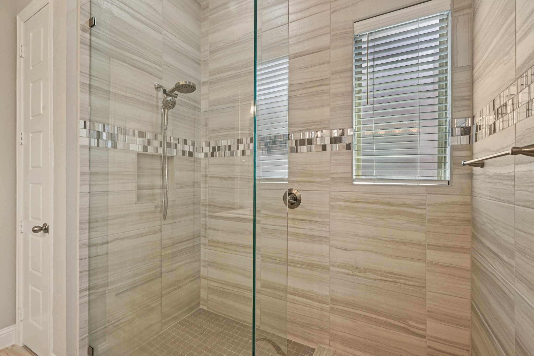 1919 Clinesmith Drive Farmers Branch TX 75234