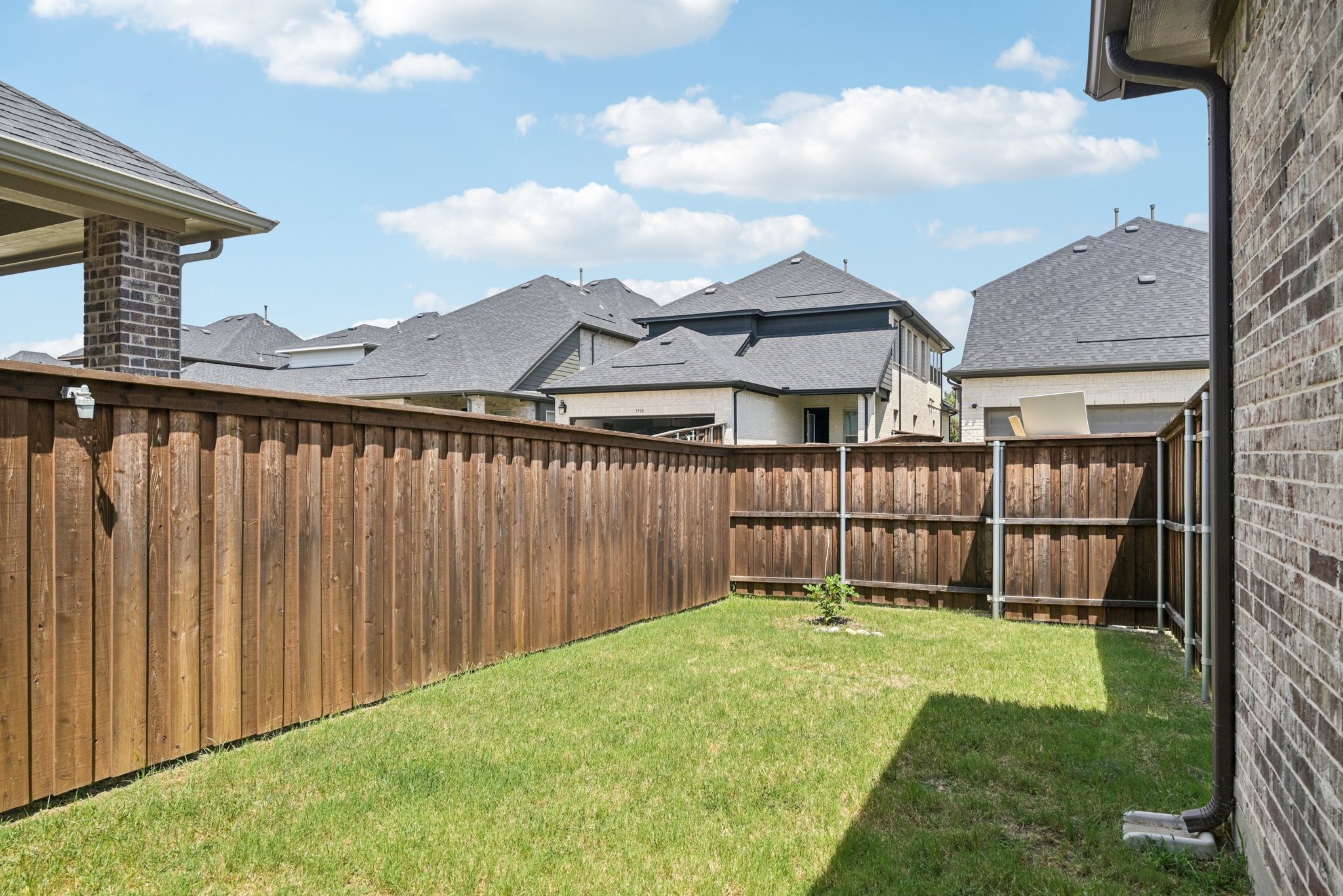 1919 Clinesmith Drive Farmers Branch TX 75234