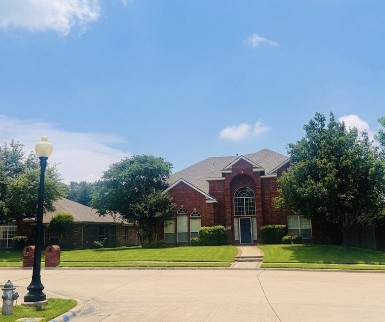 4214 Glistening Springs Rowlett TX 75088