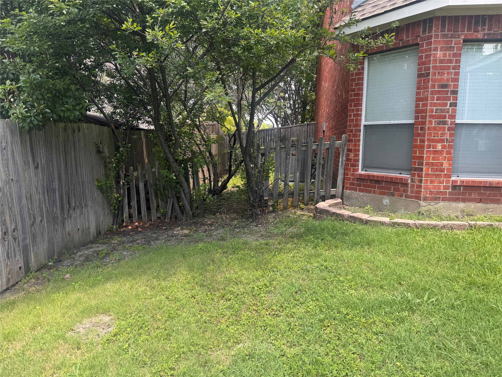 4214 Glistening Springs Rowlett TX 75088