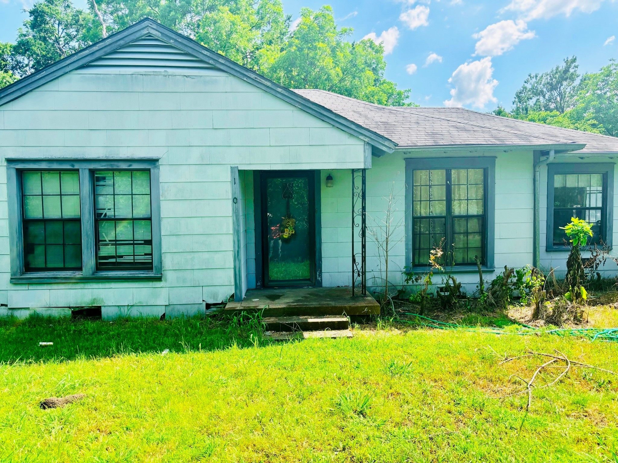 1102 Pecan Drive Greenville TX 75401