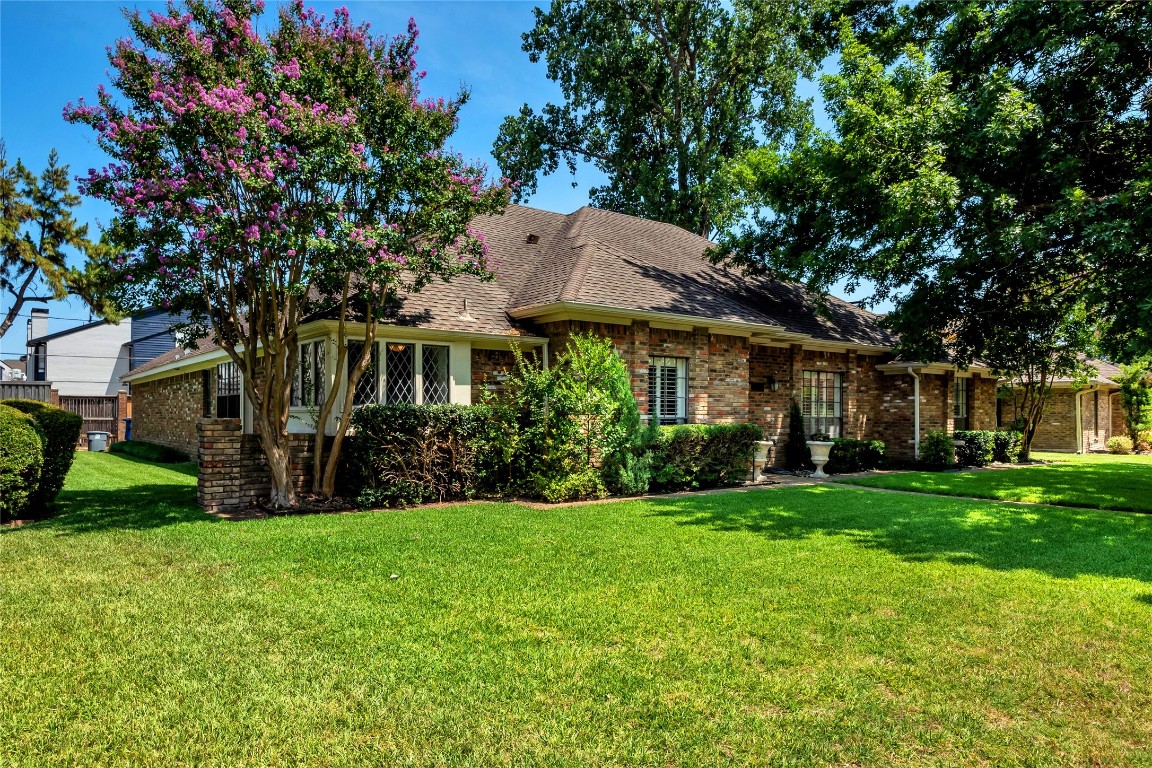 12210 Pleasant Valley Drive Dallas TX 75243