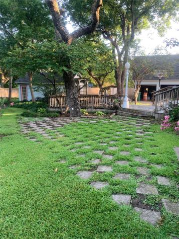 607 2nd Street Honey Grove TX 75446