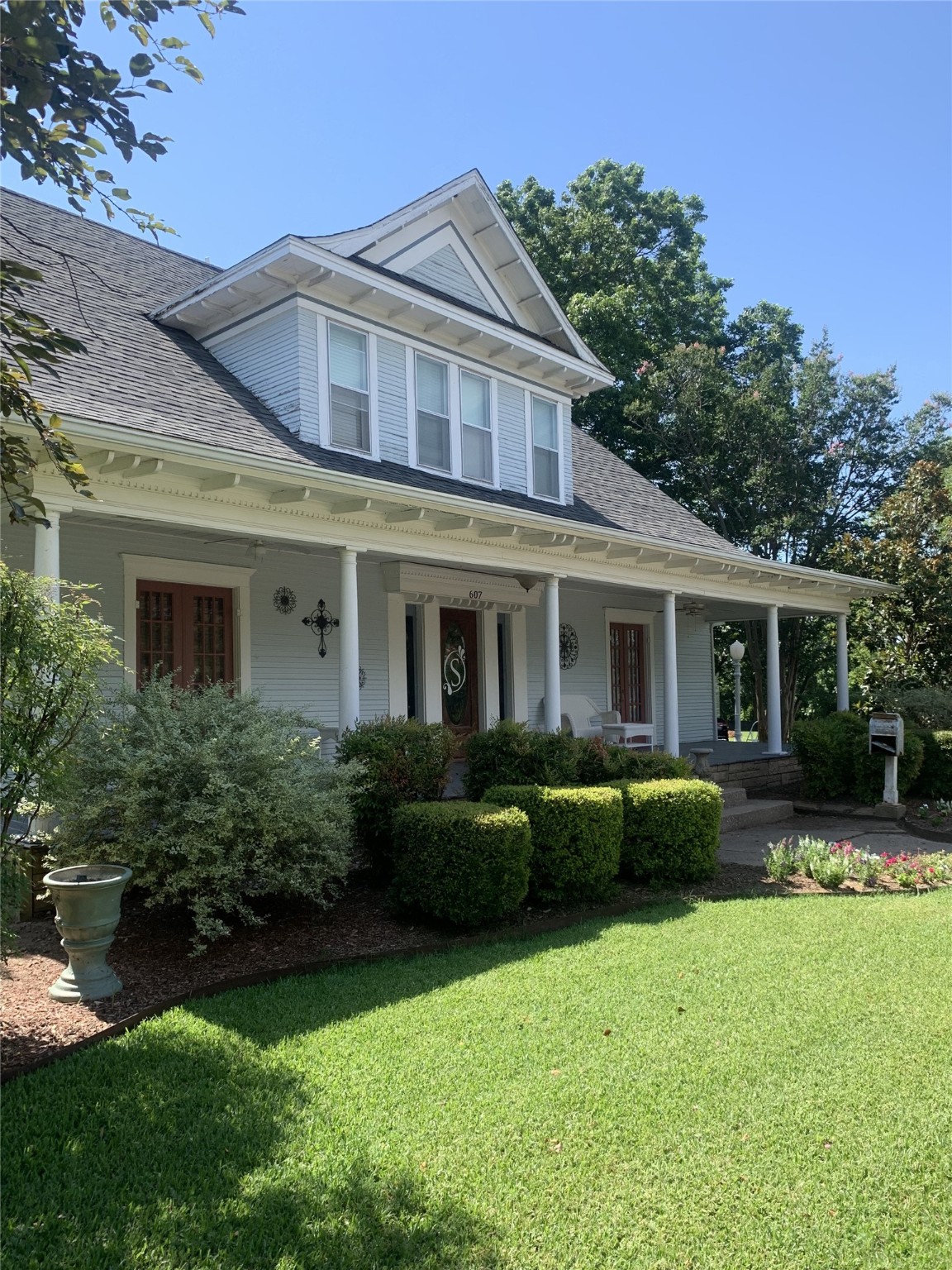 607 2nd Street Honey Grove TX 75446