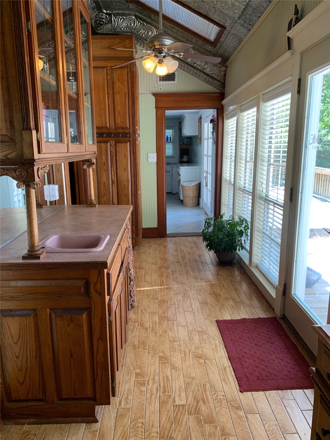 607 2nd Street Honey Grove TX 75446