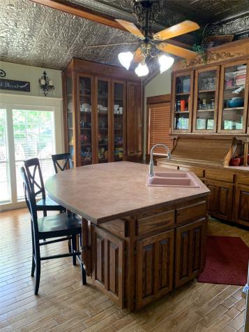 607 2nd Street Honey Grove TX 75446