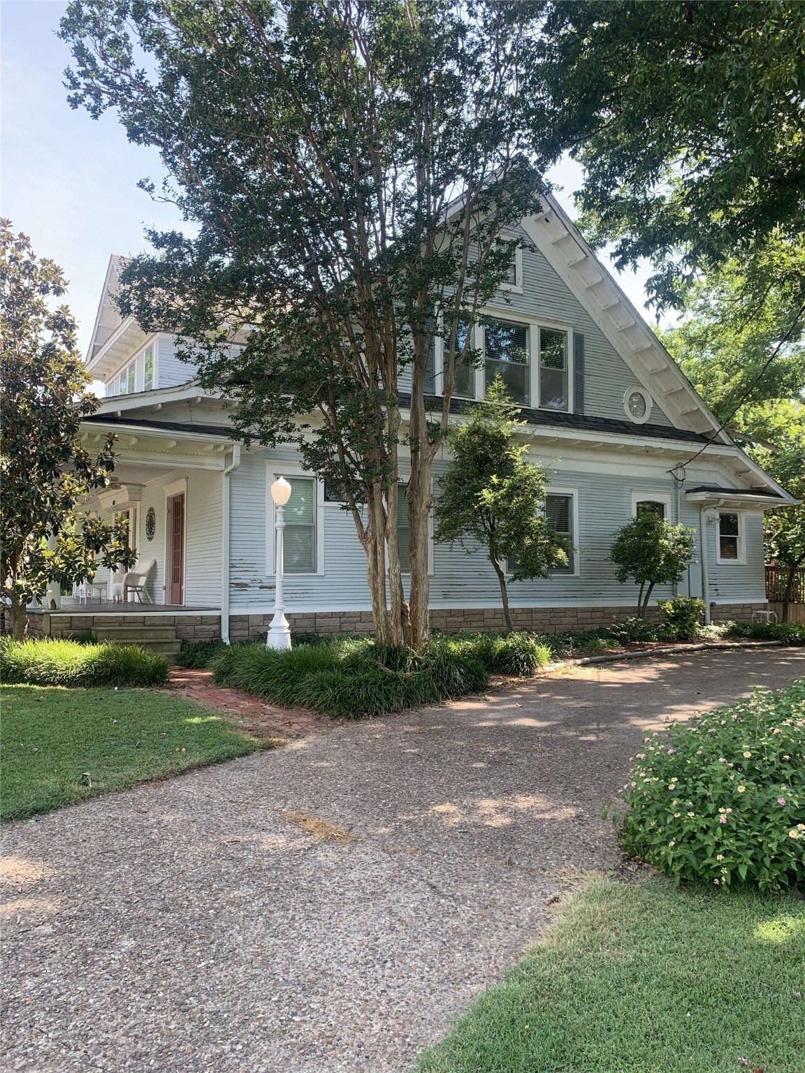 607 2nd Street Honey Grove TX 75446