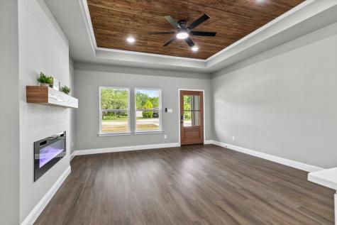 805 Arrowhead Court Granbury TX 76048