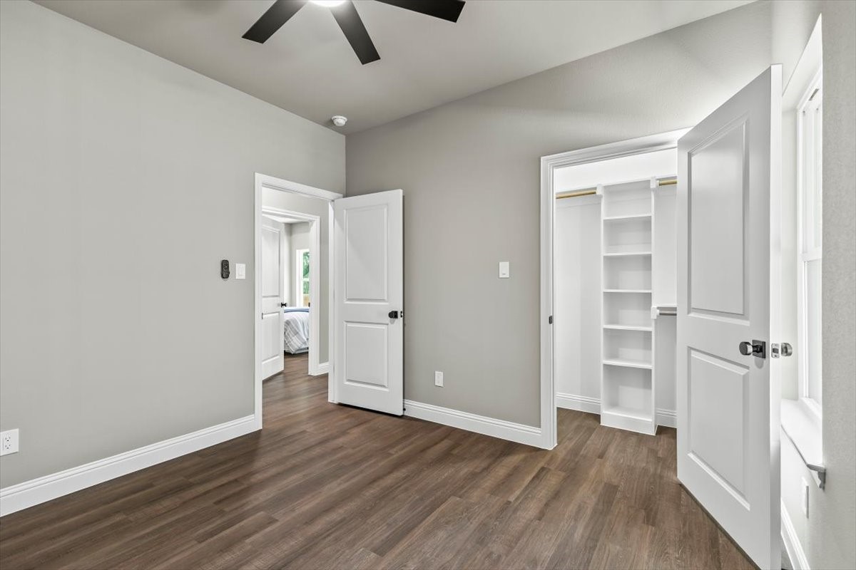 805 Arrowhead Court Granbury TX 76048