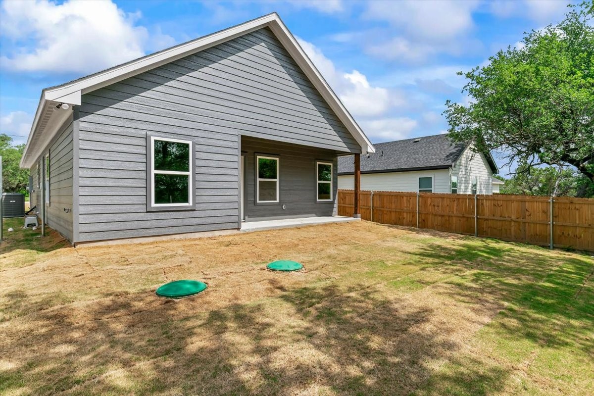 805 Arrowhead Court Granbury TX 76048
