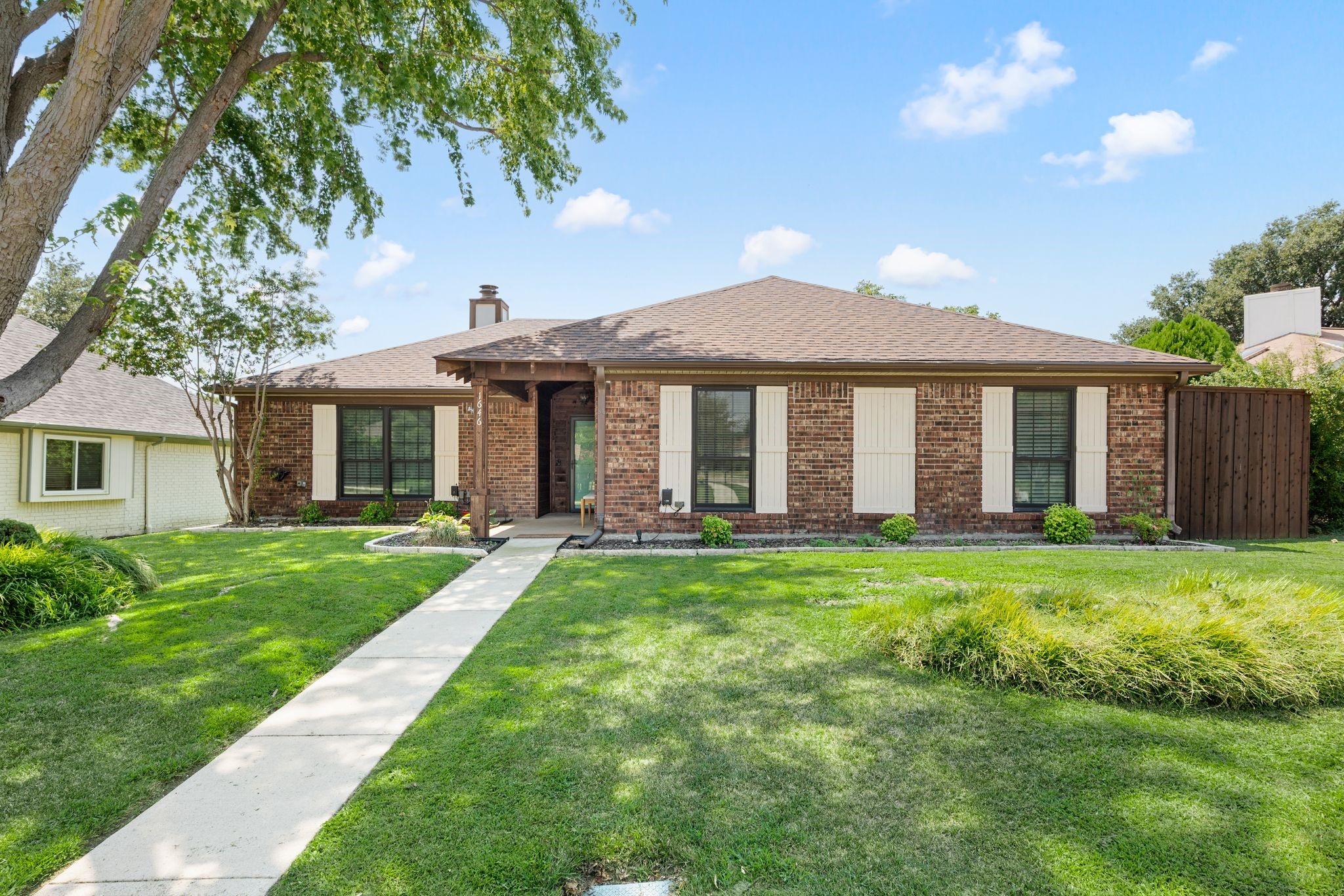 1646 Autumn Breeze Lane Lewisville TX 75077