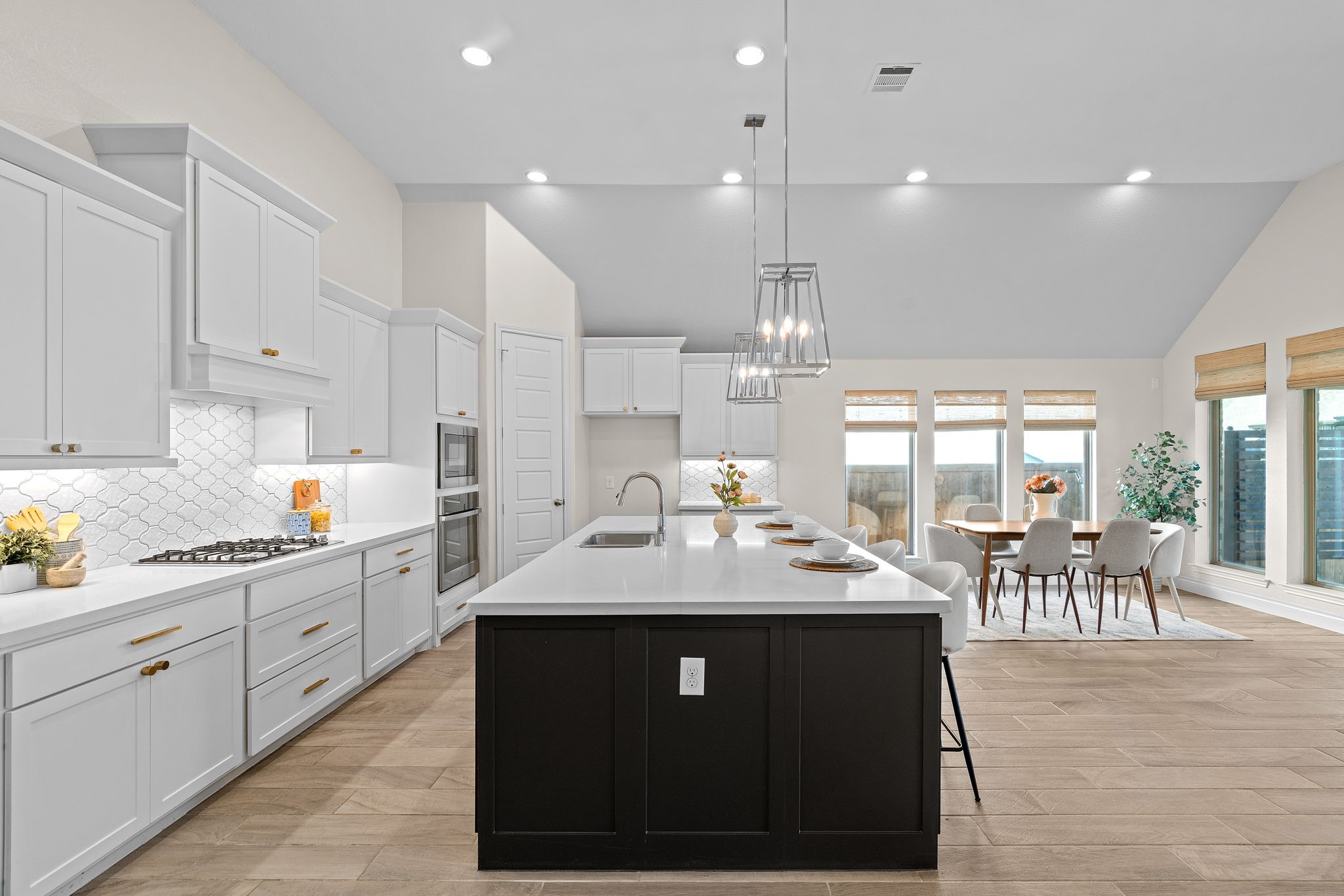 908 Quail Hollow Avenue Denton TX 76210