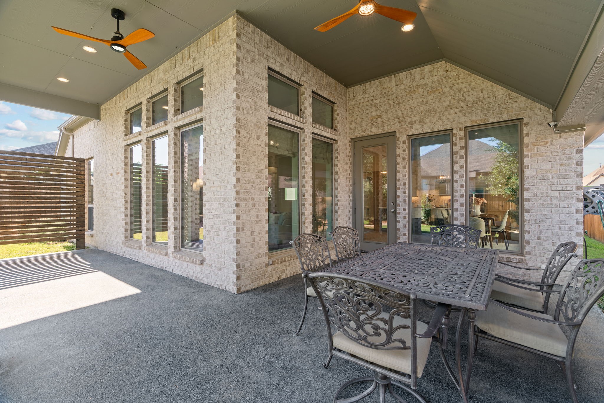 908 Quail Hollow Avenue Denton TX 76210